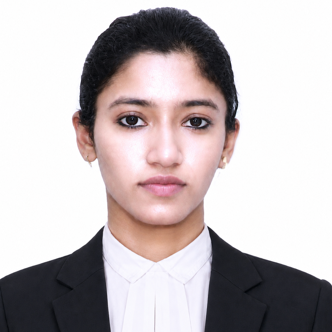 Ms. Soumya Khanna